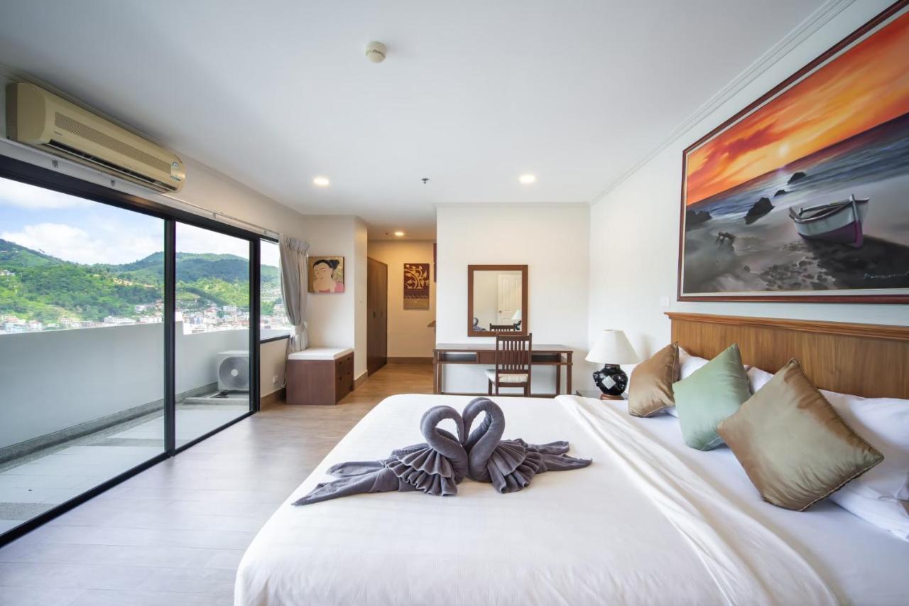 Apartment Tower By Seesea Patong